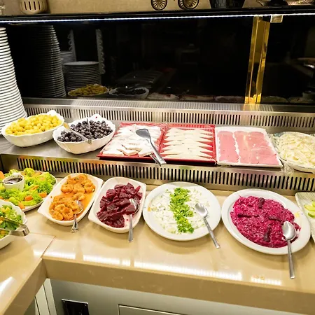 钻石皇家酒店 酒店