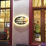 Diamond Royal Hotel
