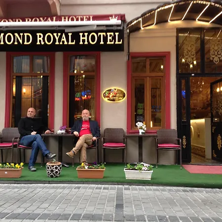 Diamond Royal Hotel 3*