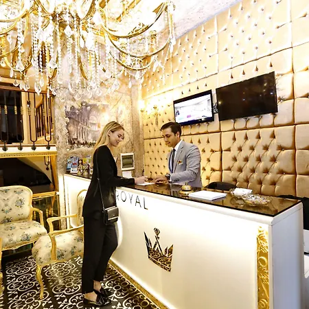 酒店 钻石皇家酒店 3*