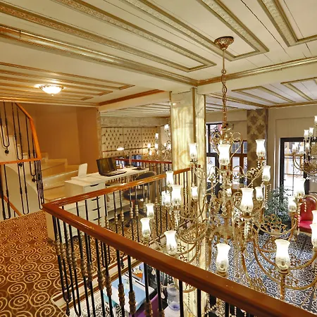 钻石皇家酒店 酒店 3*