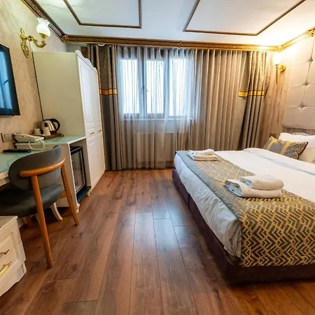 Diamond Royal Hotel