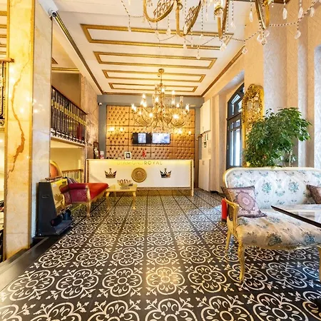 Diamond Royal Hotel 3*