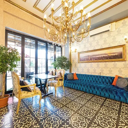 Diamond Royal Hotel
