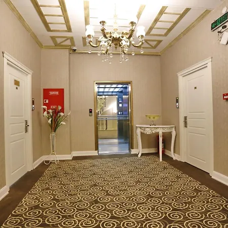 钻石皇家酒店 酒店 3*